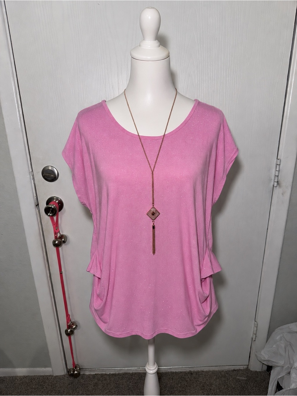 Zenobia NWOT Pink Sparkle Dolman Sleeve Top w/ Necklace Women’s Plus Size 2X
